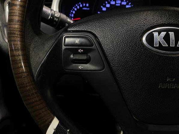 Kia Ceed II с пробегом 2013 года, цена 950 000 рублей, 233753 км, хэтчбек, Автокод Объявления