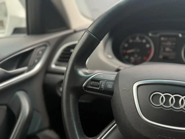 Audi Q3 I (8U) Рестайлинг с пробегом 2014 года, цена 1 529 000 рублей, 205856 км, внедорожник, Автокод Объявления