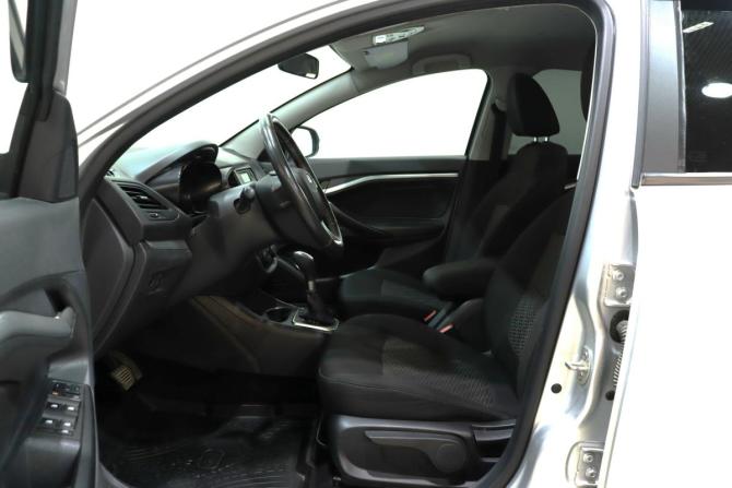Lada (ВАЗ) Vesta I с пробегом 2021 года, цена 1 195 000 рублей, 73546 км, универсал, Автокод Объявления