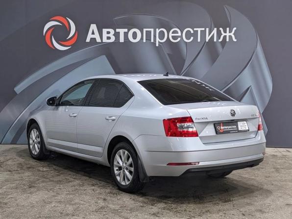 Skoda Octavia III (A7) Рестайлинг с пробегом 2018 года, цена 1 445 000 рублей, 158210 км, лифтбек, Автокод Объявления