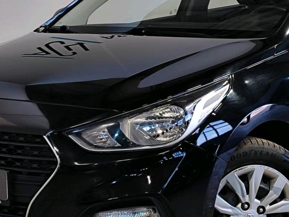 Hyundai Solaris II с пробегом 2017 года, цена 1 189 000 рублей, 59677 км, седан, Автокод Объявления