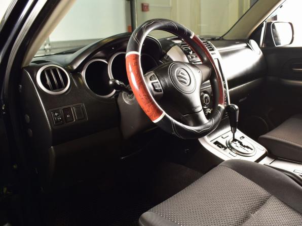 Suzuki Grand Vitara II с пробегом 2007 года, цена 769 995 рублей, 313199 км, внедорожник, Автокод Объявления