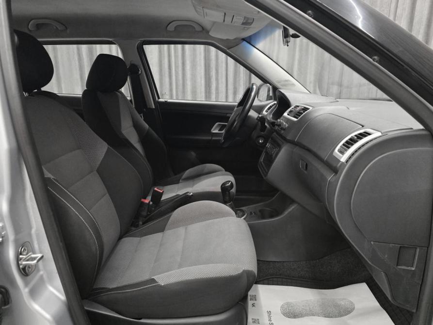 Skoda Fabia II Красноярск  - изображение 11