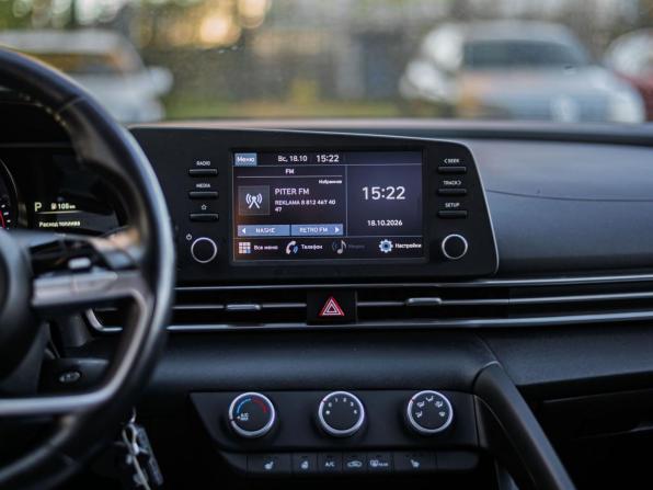 Hyundai Elantra VII (CN7) с пробегом 2021 года, цена 1 640 000 рублей, 174498 км, седан, Автокод Объявления