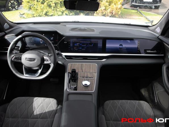 Geely Monjaro I Рестайлинг с пробегом 2025 года, цена 3 850 000 рублей, 12868 км, внедорожник, Автокод Объявления