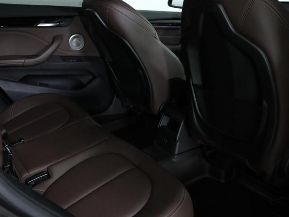 BMW X1 II (F48) Рестайлинг с пробегом 2021 года, цена 3 100 000 рублей, 27423 км, внедорожник, Автокод Объявления