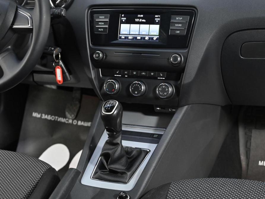 Skoda Octavia III (A7) Москва  - изображение 13