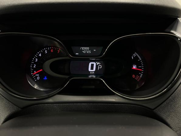 Renault Kaptur I с пробегом 2018 года, цена 1 230 000 рублей, 170800 км, внедорожник, Автокод Объявления