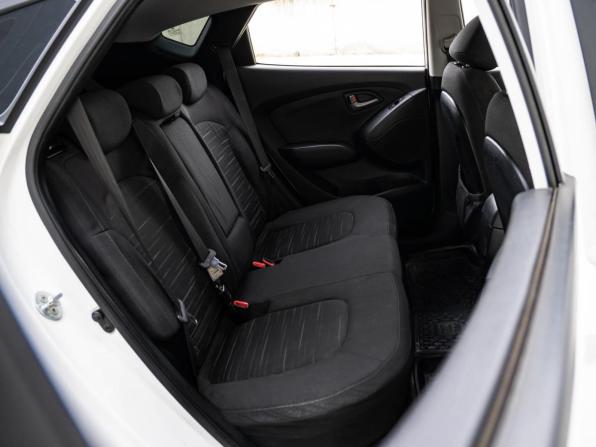 Hyundai ix35 I Рестайлинг с пробегом 2013 года, цена 1 280 000 рублей, 218560 км, внедорожник, Автокод Объявления