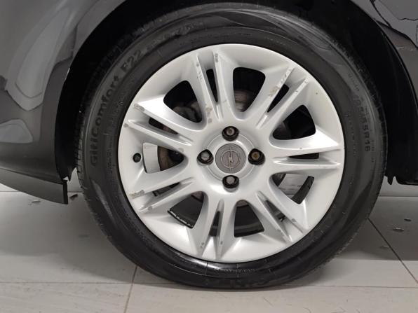 Opel Corsa D Рестайлинг I с пробегом 2010 года, цена 635 000 рублей, 145248 км, хэтчбек, Автокод Объявления
