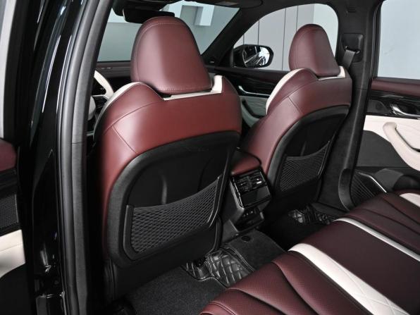 Geely Monjaro I с пробегом 2024 года, цена 3 289 000 рублей, 53461 км, внедорожник, Автокод Объявления