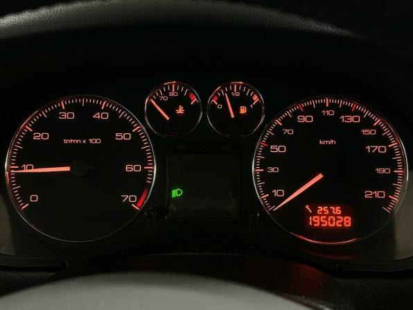 Peugeot 307 I Рестайлинг с пробегом 2006 года, цена 400 000 рублей, 195028 км, хэтчбек, Автокод Объявления