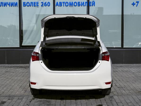 Toyota Corolla XI (E160 E170 E180) с пробегом 2013 года, цена 1 035 000 рублей, 251213 км, седан, Автокод Объявления