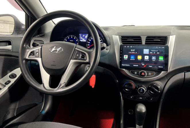 Hyundai Solaris I с пробегом 2013 года, цена 715 000 рублей, 201089 км, хэтчбек, Автокод Объявления