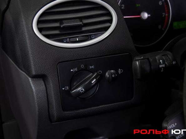 Ford Focus II с пробегом 2007 года, цена 355 000 рублей, 248321 км, седан, Автокод Объявления