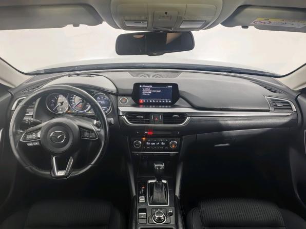 Mazda 6 III (GJ) Рестайлинг с пробегом 2017 года, цена 1 385 000 рублей, 210598 км, седан, Автокод Объявления