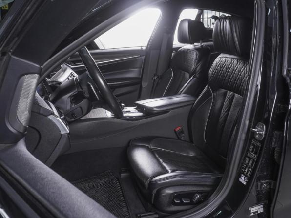 BMW 5 серии VII (G30/G31/G38) с пробегом 2019 года, цена 3 990 000 рублей, 235760 км, седан, Автокод Объявления