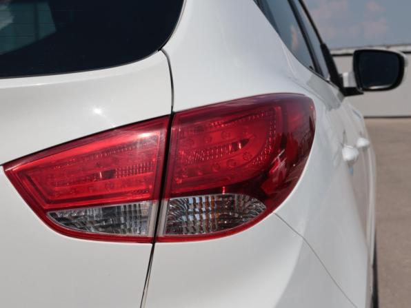 Hyundai ix35 I Рестайлинг с пробегом 2015 года, цена 1 198 000 рублей, 227252 км, внедорожник, Автокод Объявления