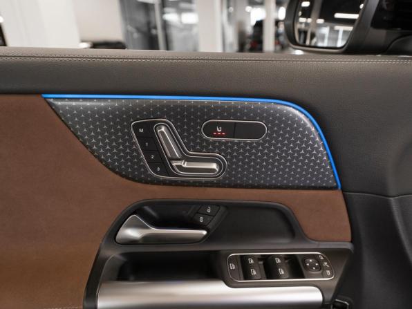 Mercedes-Benz GLA II (H247) Рестайлинг с пробегом 2024 года, цена 6 250 000 рублей, 8333 км, внедорожник, Автокод Объявления