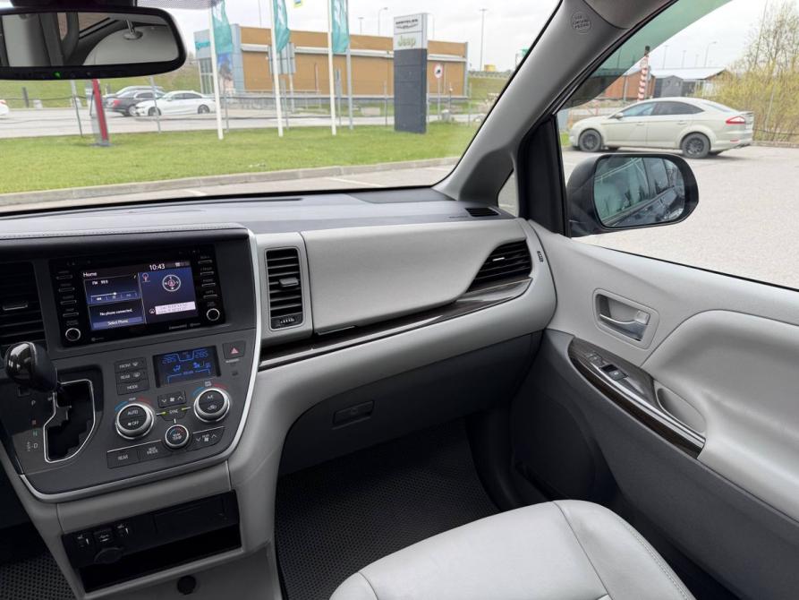 Toyota Sienna III Рестайлинг 2 Санкт-Петербург  - изображение 8