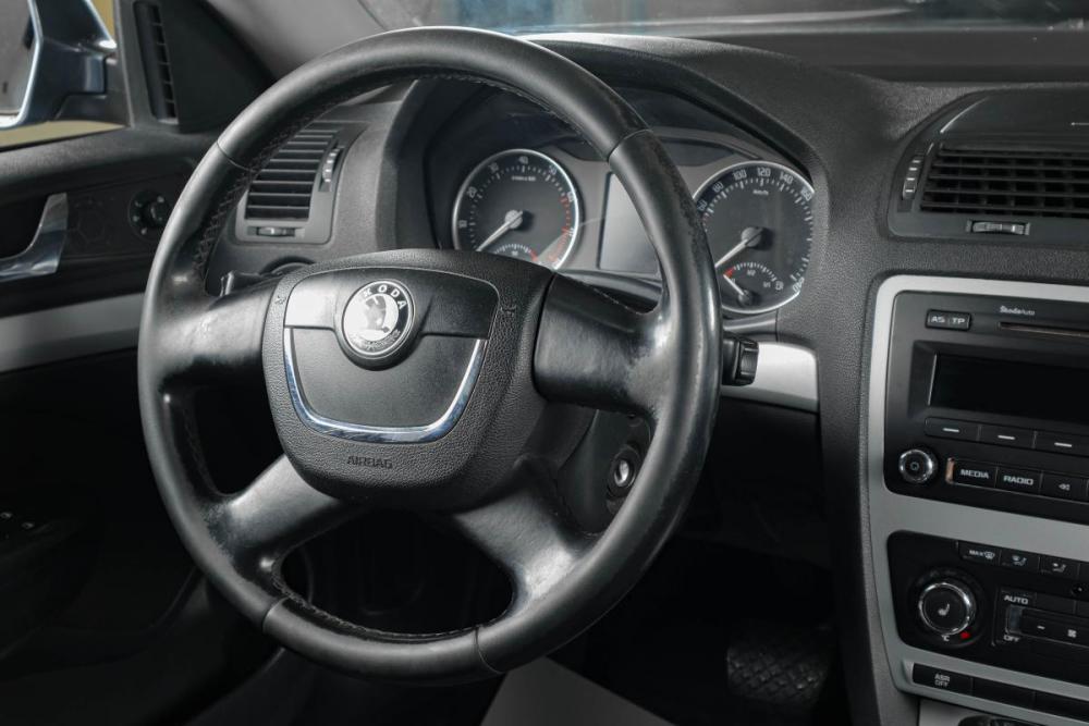 Skoda Octavia II (A5) Рестайлинг Тюмень  - изображение 12