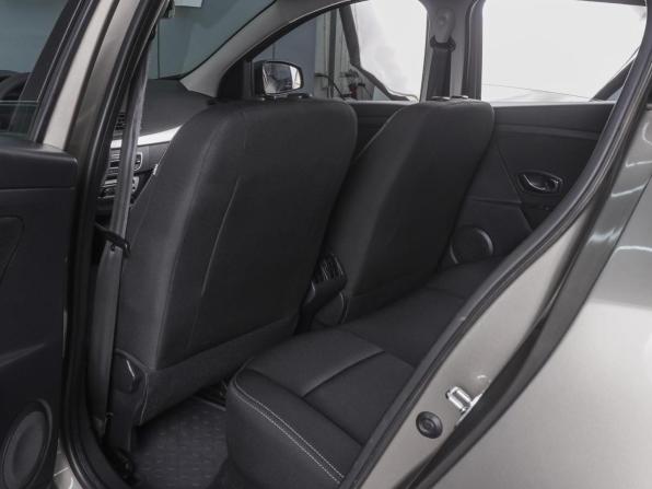 Renault Megane III Рестайлинг с пробегом 2013 года, цена 820 000 рублей, 31128 км, хэтчбек, Автокод Объявления
