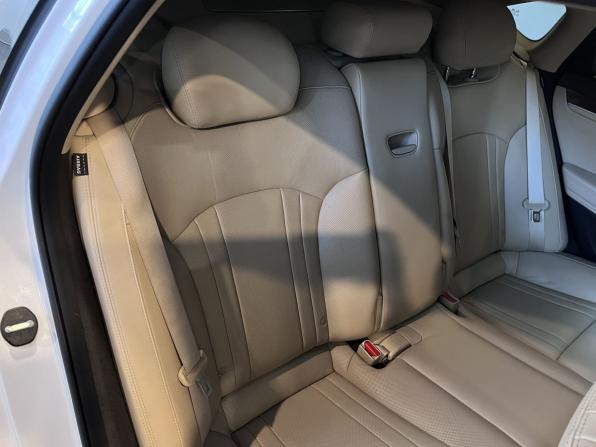 Hyundai Genesis II с пробегом 2014 года, цена 2 275 000 рублей, 106367 км, седан, Автокод Объявления