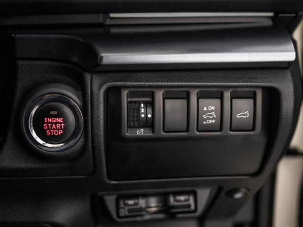 Subaru Levorg II с пробегом 2021 года, цена 2 230 000 рублей, 47274 км, универсал, Автокод Объявления