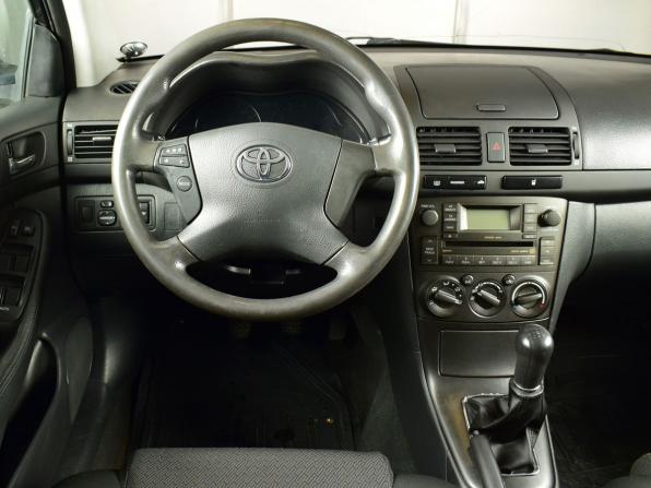 Toyota Avensis II Рестайлинг с пробегом 2006 года, цена 549 999 рублей, 419600 км, седан, Автокод Объявления