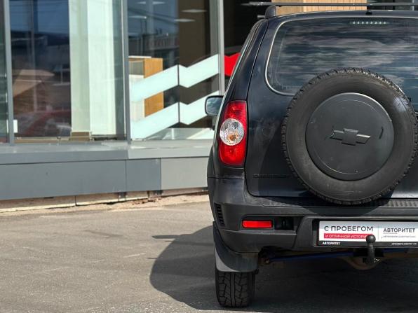 Chevrolet Niva I Рестайлинг с пробегом 2017 года, цена 599 000 рублей, 138530 км, внедорожник, Автокод Объявления