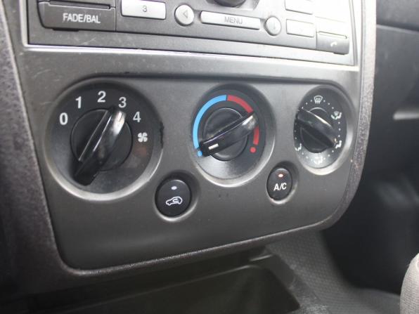 Ford Fusion I Рестайлинг с пробегом 2007 года, цена 219 000 рублей, 304979 км, хэтчбек, Автокод Объявления