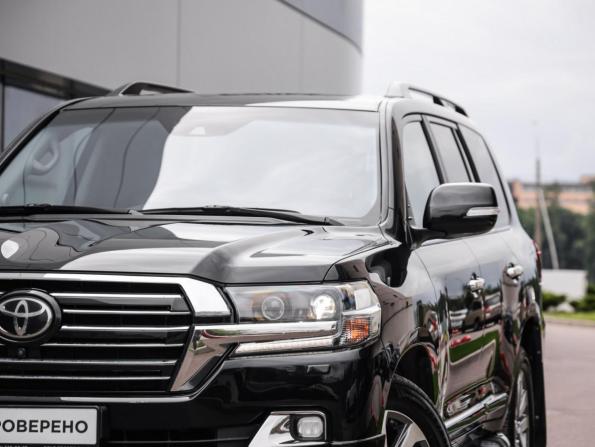 Toyota Land Cruiser 200 Series Рестайлинг 2 с пробегом 2016 года, цена 6 099 000 рублей, 155037 км, внедорожник, Автокод Объявления