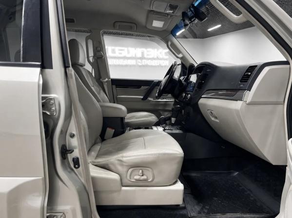 Mitsubishi Pajero IV с пробегом 2008 года, цена 1 699 000 рублей, 297700 км, внедорожник, Автокод Объявления