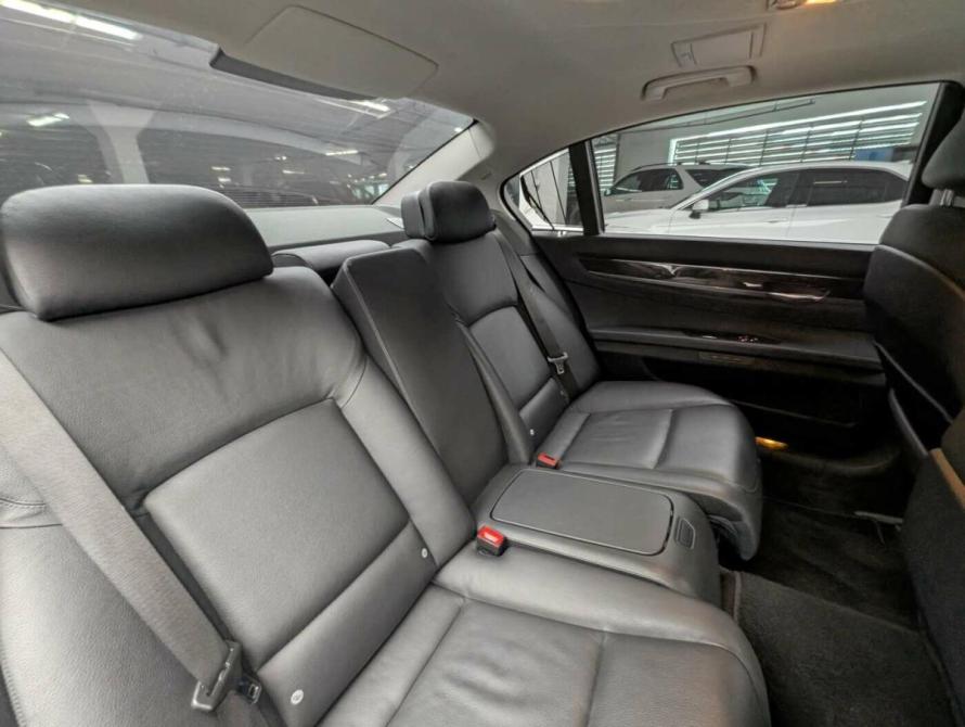 BMW 7 серии V (F01/F02/F04) Москва  - изображение 10