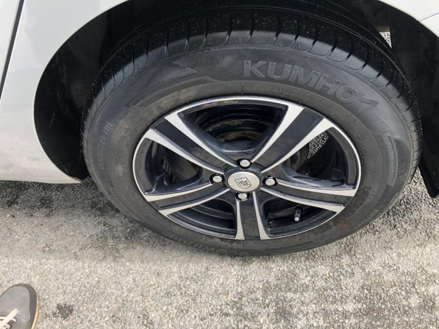 Hyundai Solaris II Брянск  - изображение 15