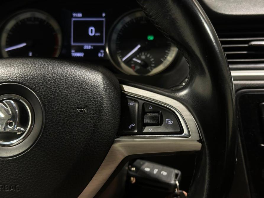 Skoda Rapid I Челябинск  - изображение 16