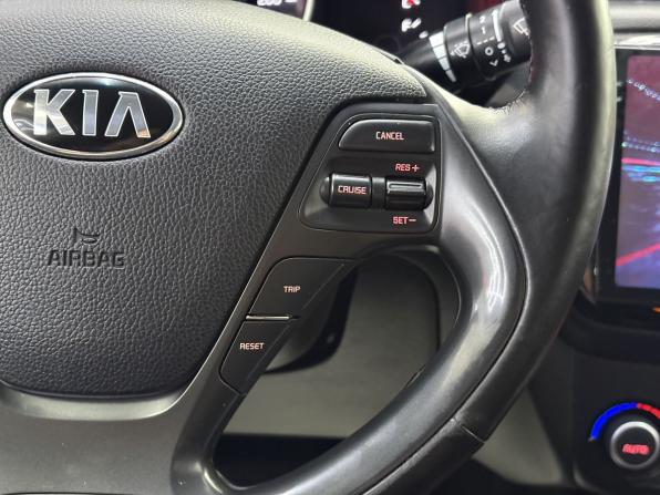 Kia Rio III Рестайлинг с пробегом 2015 года, цена 1 299 000 рублей, 118577 км, седан, Автокод Объявления