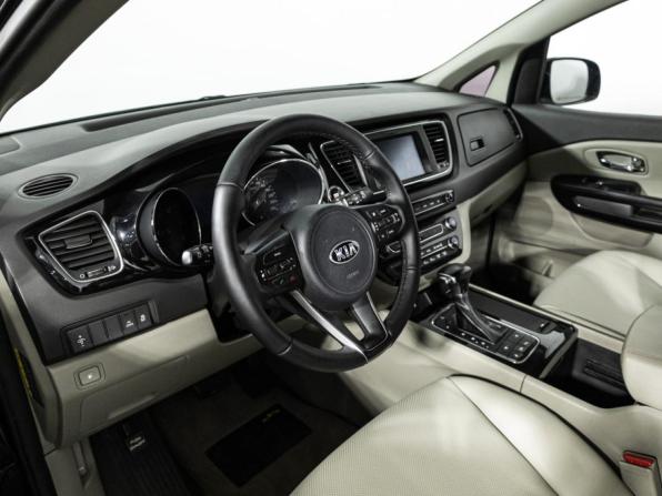 Kia Carnival III с пробегом 2017 года, цена 2 299 585 рублей, 152000 км, минивэн, Автокод Объявления