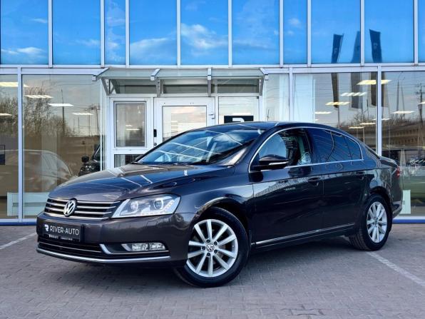 Volkswagen Passat B7 с пробегом 2012 года, цена 1 150 000 рублей, 199952 км, седан, Автокод Объявления