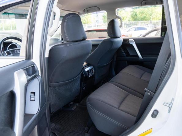Toyota Land Cruiser Prado 150 Series Рестайлинг 1 с пробегом 2015 года, цена 3 499 000 рублей, 173740 км, внедорожник, Автокод Объявления