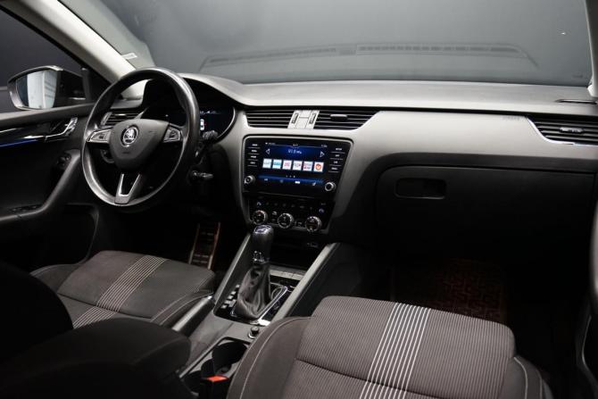 Skoda Octavia III (A7) Рестайлинг с пробегом 2020 года, цена 2 200 000 рублей, 190000 км, лифтбек, Автокод Объявления