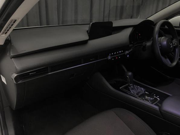 Mazda 3 IV (BP) с пробегом 2020 года, цена 1 600 000 рублей, 112000 км, седан, Автокод Объявления
