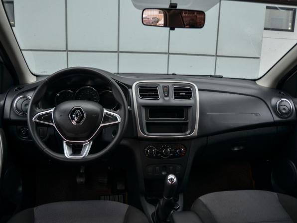 Renault Logan II Рестайлинг с пробегом 2020 года, цена 1 199 000 рублей, 28812 км, седан, Автокод Объявления