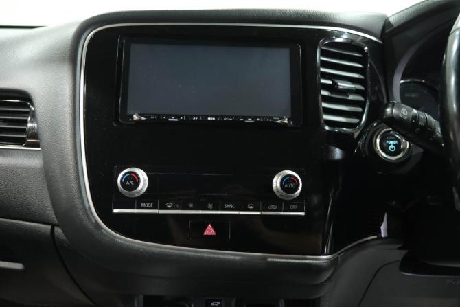 Mitsubishi Outlander III Рестайлинг 3 с пробегом 2020 года, цена 3 099 000 рублей, 168000 км, внедорожник, Автокод Объявления