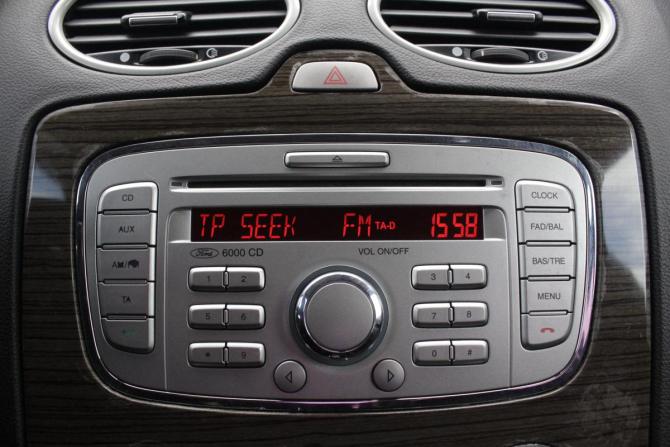 Ford Focus II Рестайлинг с пробегом 2009 года, цена 635 000 рублей, 205122 км, седан, Автокод Объявления