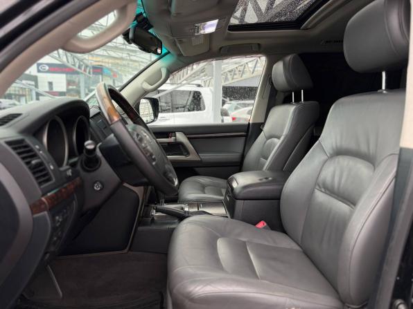 Toyota Land Cruiser 200 Series с пробегом 2009 года, цена 2 350 000 рублей, 425000 км, внедорожник, Автокод Объявления