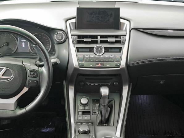 Lexus NX I с пробегом 2015 года, цена 2 430 000 рублей, 87301 км, внедорожник, Автокод Объявления
