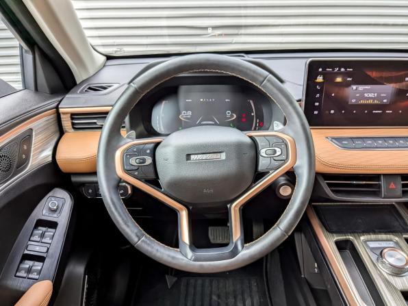 Haval Jolion I с пробегом 2024 года, цена 2 100 000 рублей, 46246 км, внедорожник, Автокод Объявления