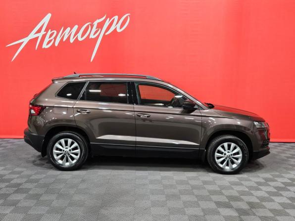 Skoda Karoq I с пробегом 2020 года, цена 2 079 000 рублей, 139958 км, внедорожник, Автокод Объявления