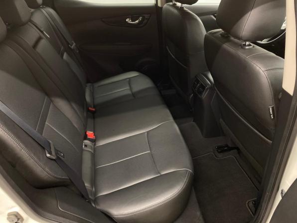 Nissan Qashqai II с пробегом 2016 года, цена 1 584 000 рублей, 83069 км, внедорожник, Автокод Объявления